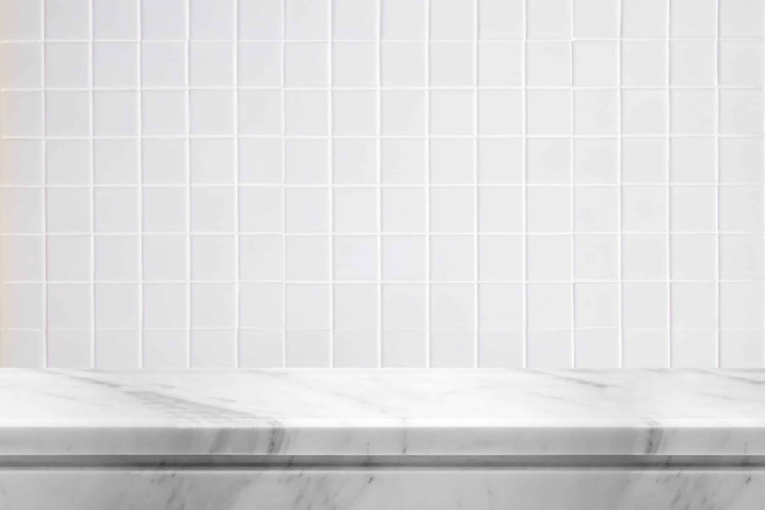 errore da evitare Piastrelle bianche nel bagno