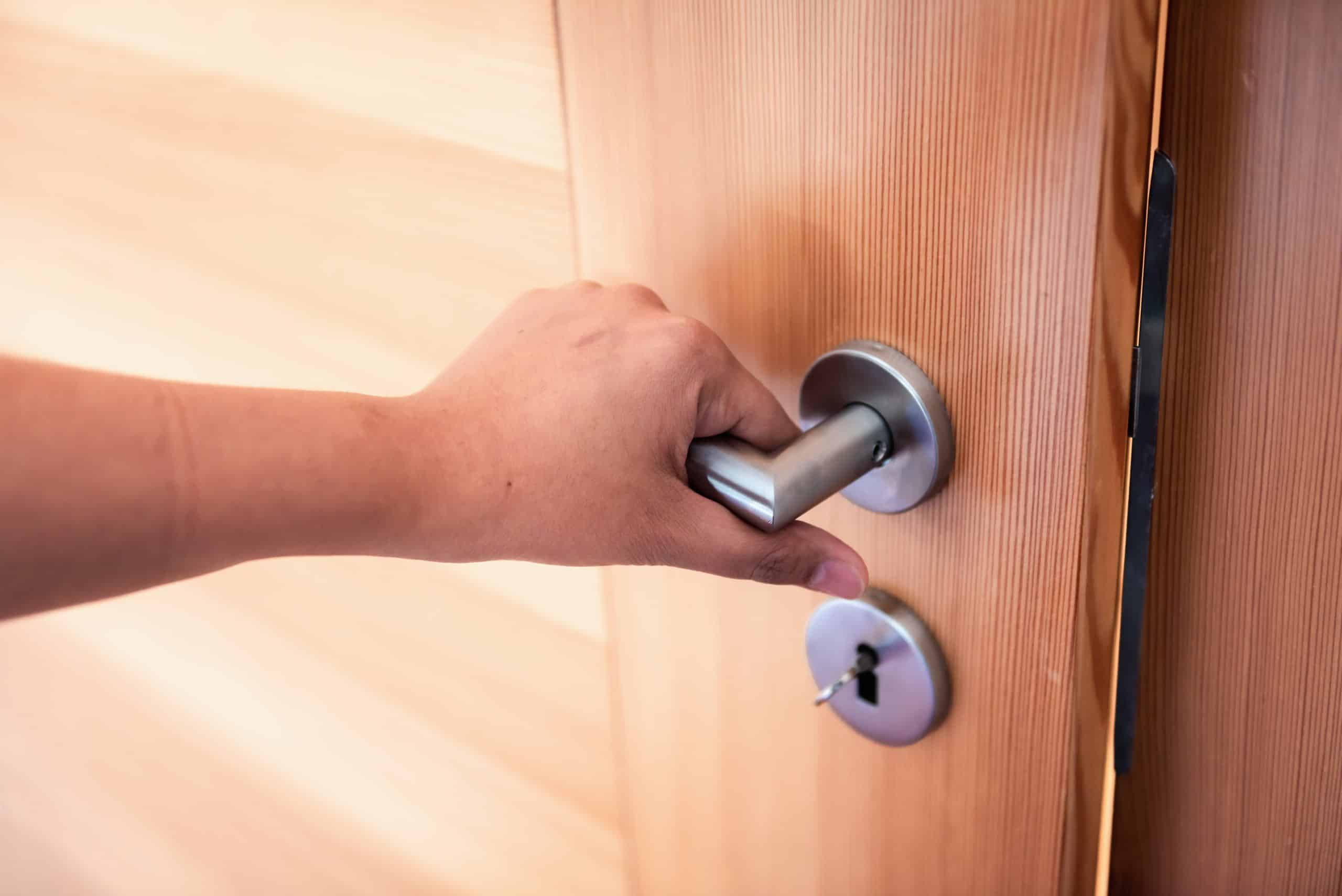 chiudere la porta per mantenere il calore